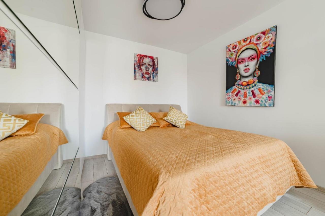 Masterpiece Studio- Free Parking, Wi-Fi, Netflix Brašov Exteriér fotografie