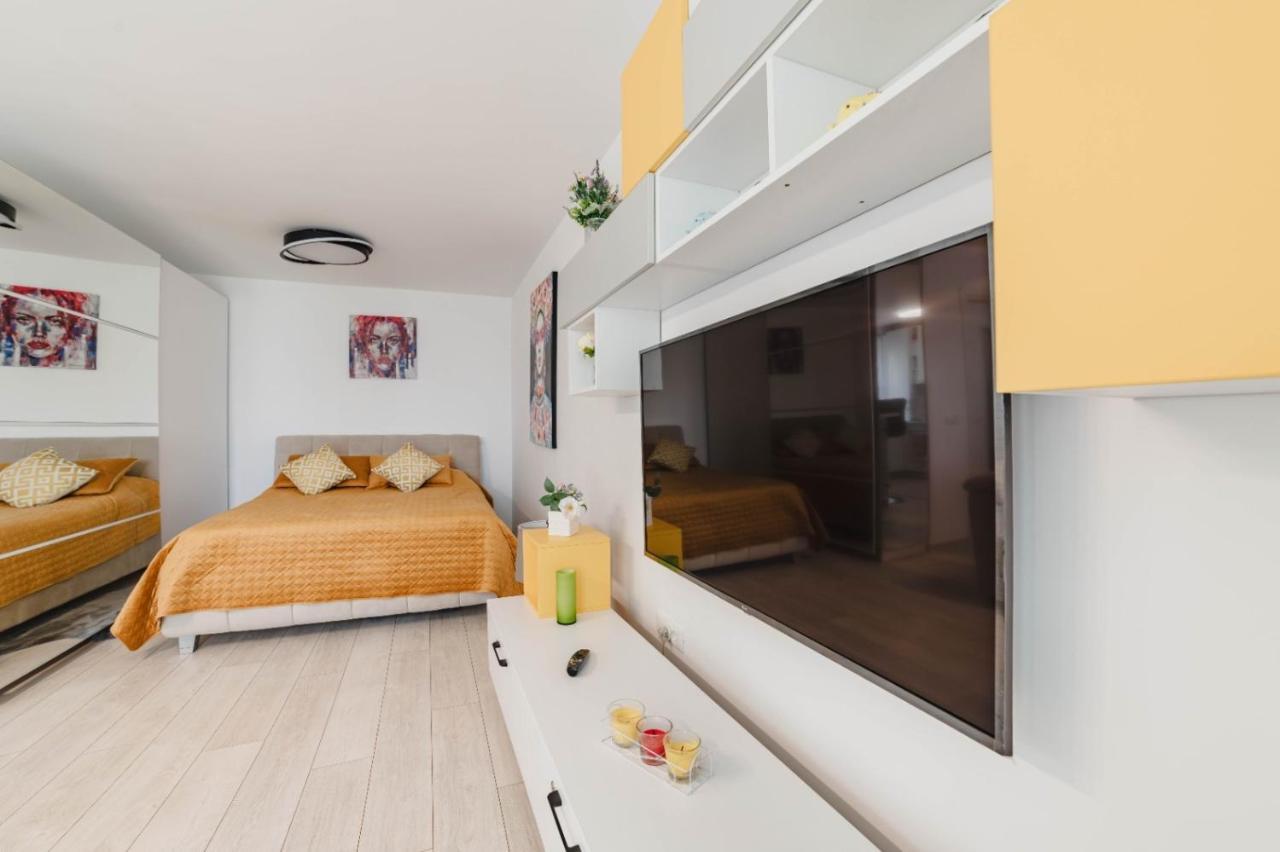 Masterpiece Studio- Free Parking, Wi-Fi, Netflix Brašov Exteriér fotografie