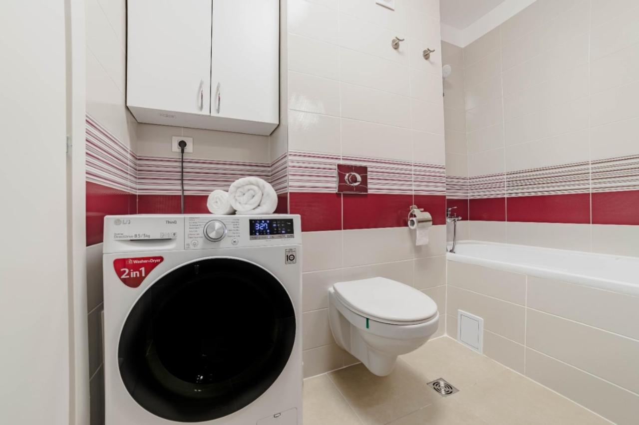 Masterpiece Studio- Free Parking, Wi-Fi, Netflix Brašov Exteriér fotografie